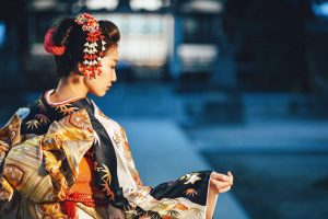 لباس های سنتی با پارچه ابریشمی یوزن ژاپن