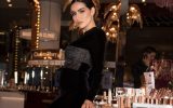 درخشش جواهرات شوپارد بر گردن دیالا، مدل ایرانی‌-لبنانی، در جشنواره کن