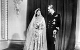 پارچه زربفت دمشقی بر تن ملکه الیزابت دوم در جشن عروسی