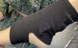 جوراب هوشمندی که از زمین خوردن در سالمندان جلوگیری می کند